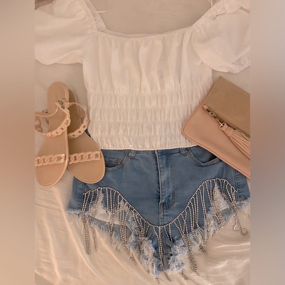 Dangling diamond cut off shorts medium